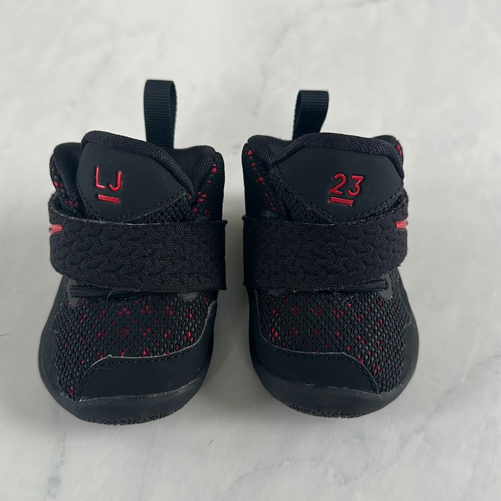 Nike size 1 gym shoes.